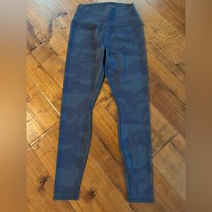 Alo leggings. Like new camo color
